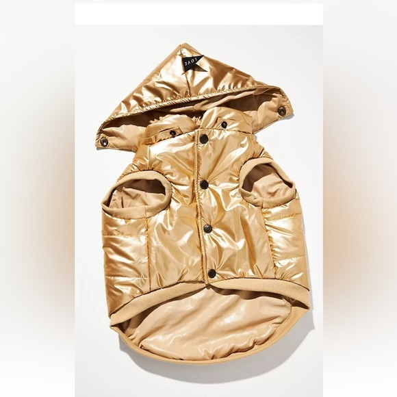 DKNY Dog Coat 🚨SOLD OUT ONLINE!🚨 - Picture 3 of 13